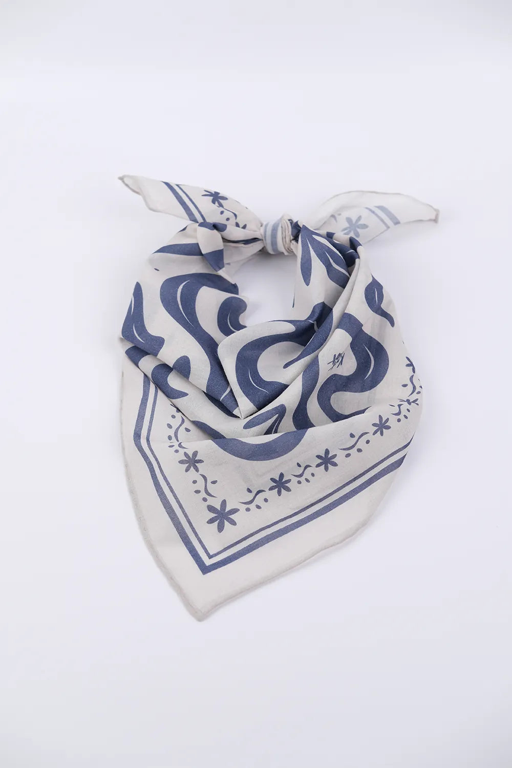 Monday's Blue Pamuk Bandana